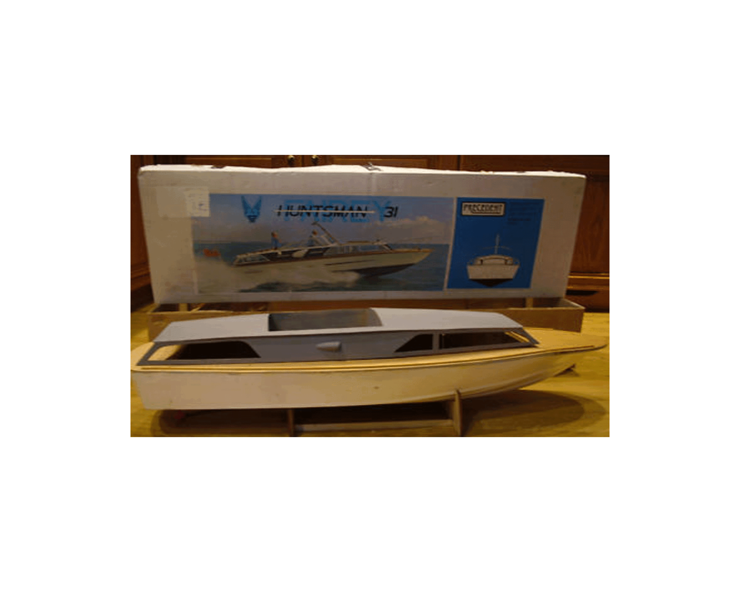 Precedent models RC model boat kit Fairey Huntsman 31